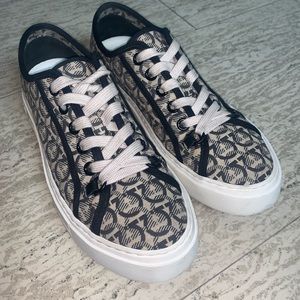 Ferragamo Sneakers